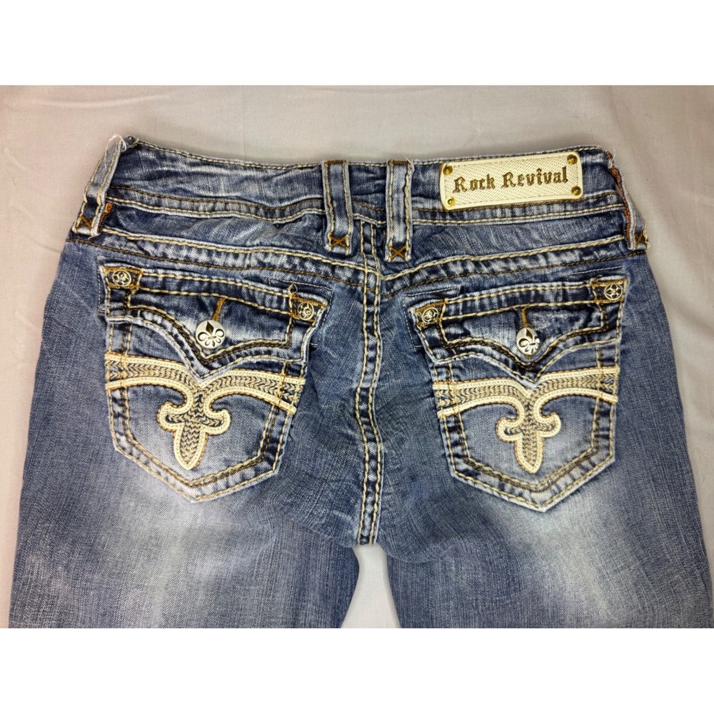 Rock Revival Celine Capri Jeans Womens 29 Blue Distressed Embroidered  Denim - Picture 8 of 10